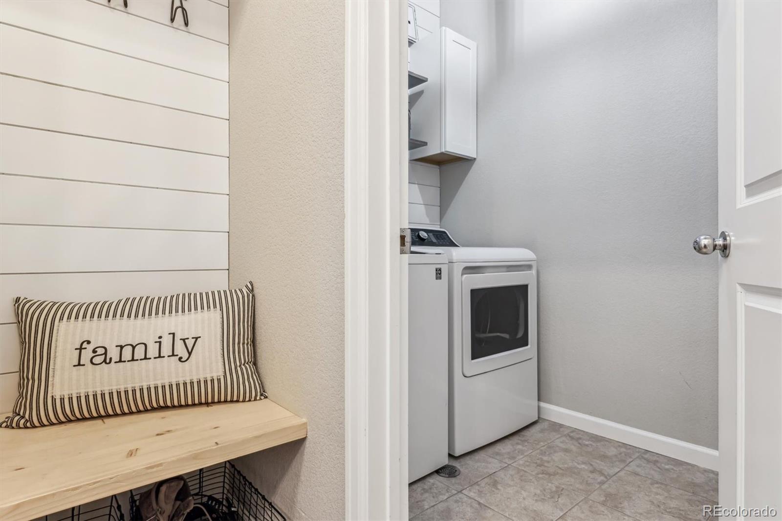 MLS Image #5 for 2058  villageview lane,castle rock, Colorado