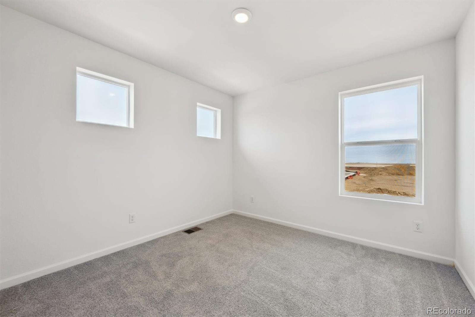 MLS Image #15 for 170  lark sparrow way,bennett, Colorado