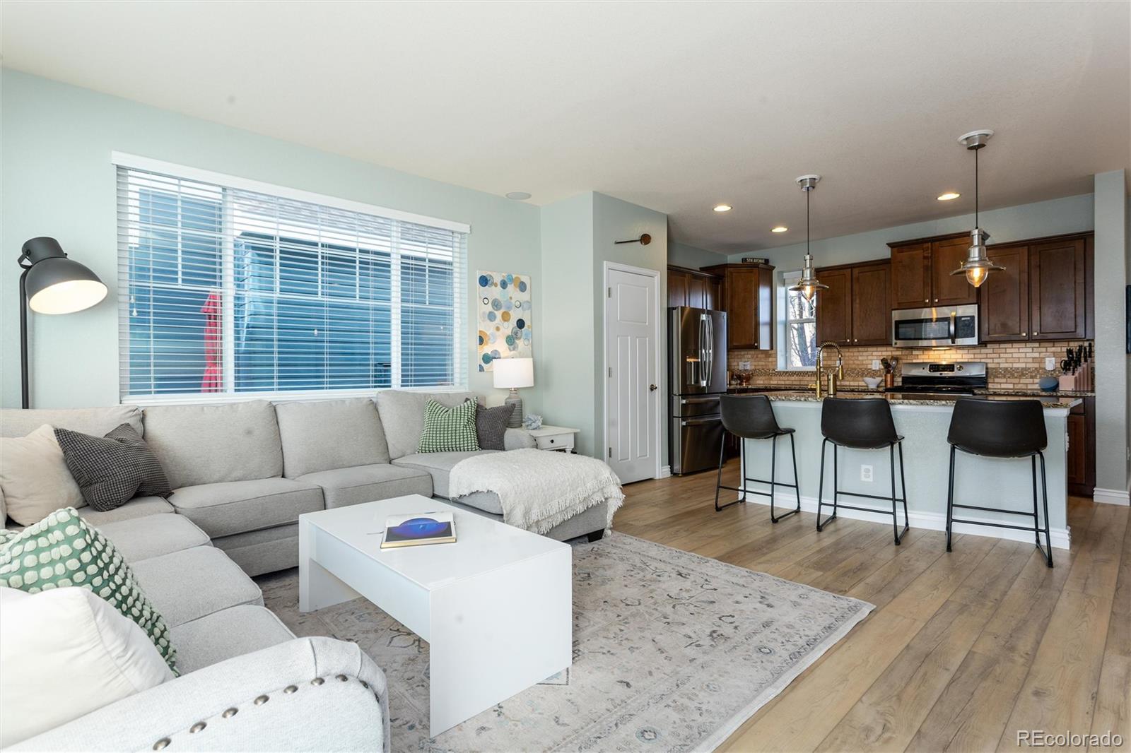 MLS Image #5 for 9690 e 5th avenue,denver, Colorado