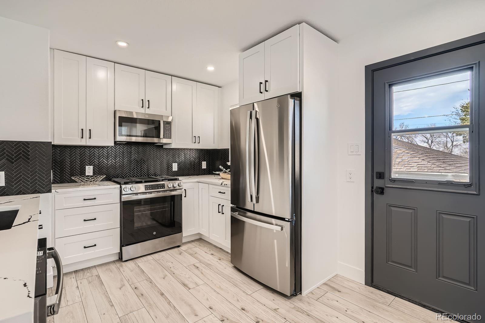 MLS Image #9 for 5103 w 36th avenue,denver, Colorado