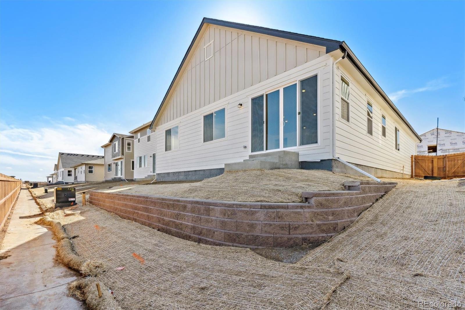 MLS Image #20 for 200  lark sparrow way,bennett, Colorado