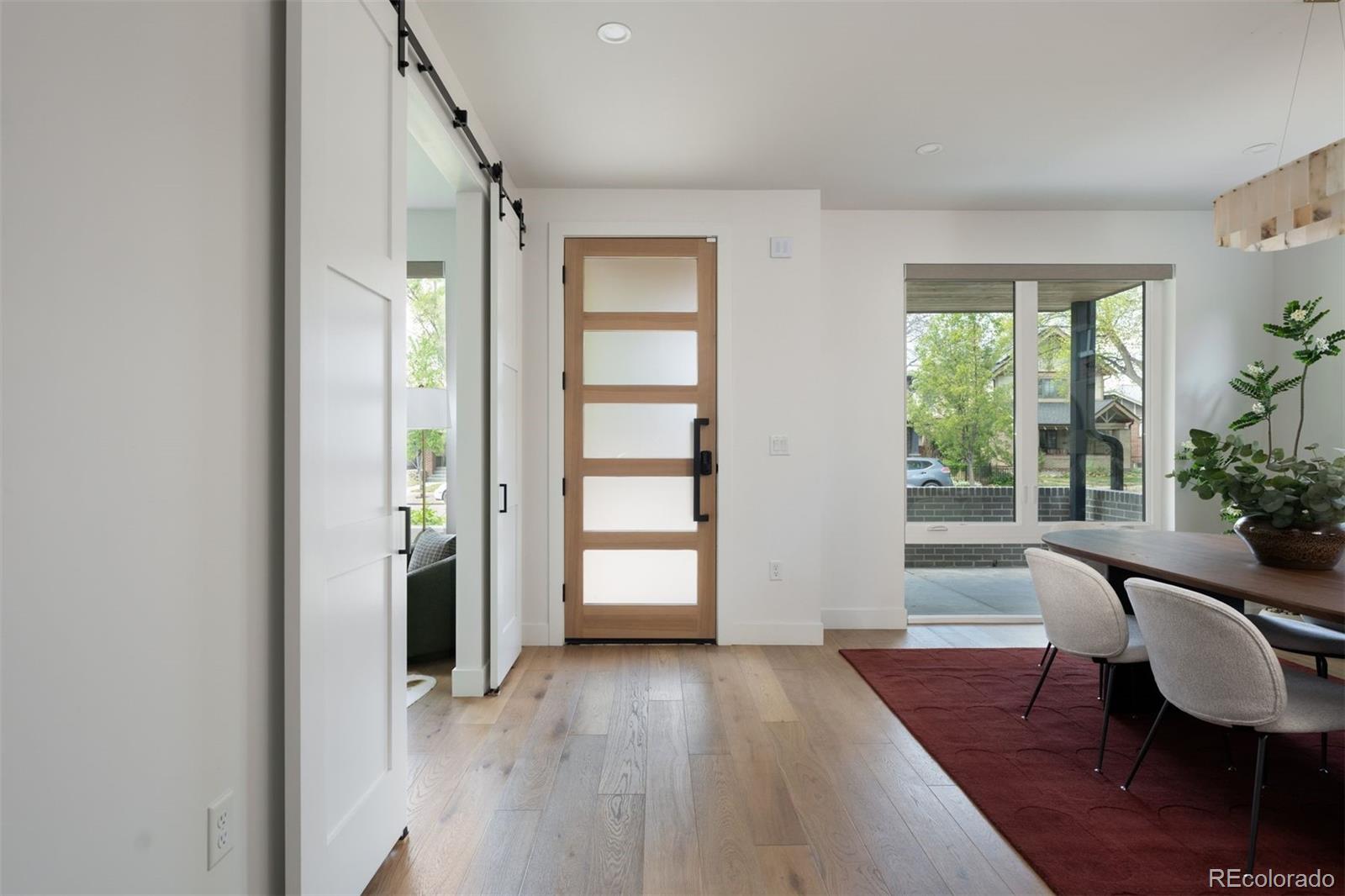 MLS Image #11 for 872 s vine street,denver, Colorado
