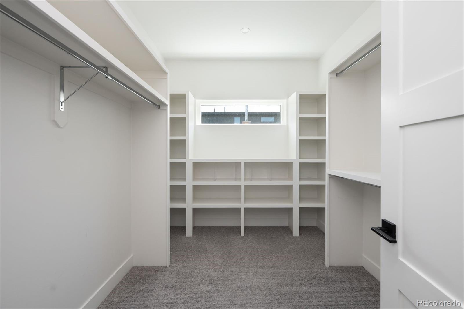 MLS Image #29 for 872 s vine street,denver, Colorado