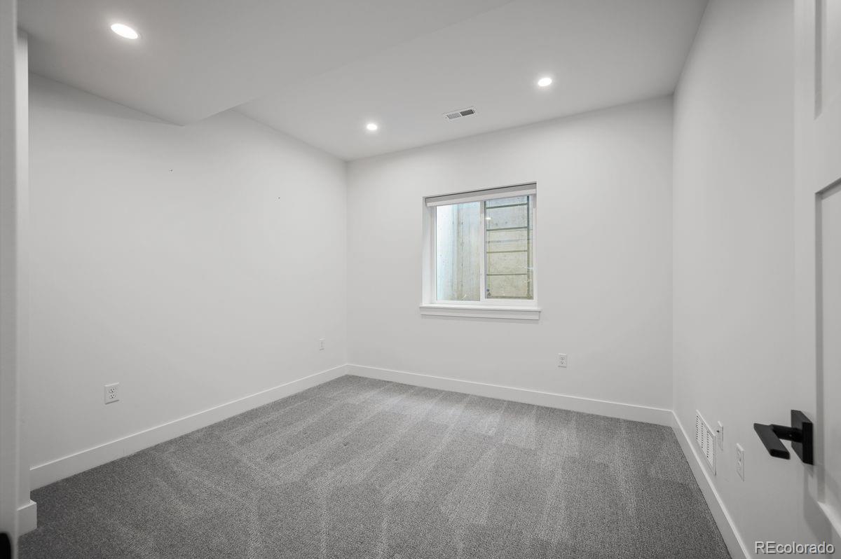 MLS Image #43 for 872 s vine street,denver, Colorado