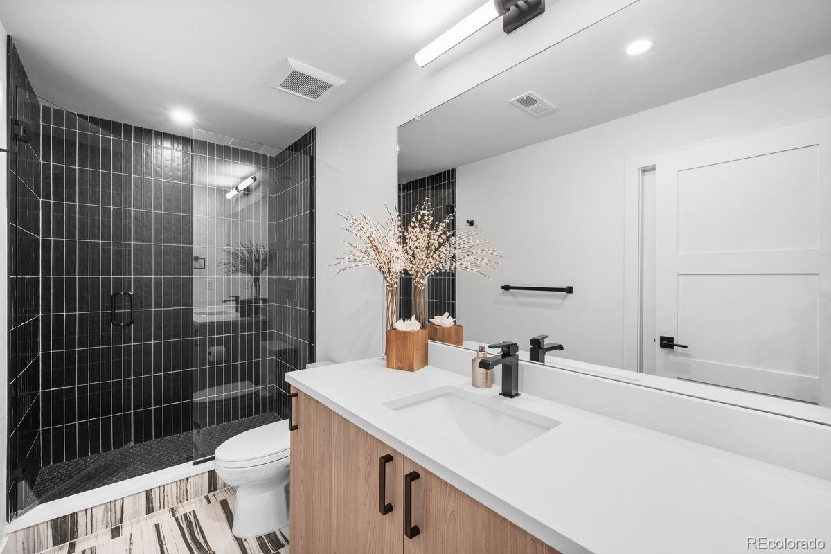MLS Image #45 for 872 s vine street,denver, Colorado