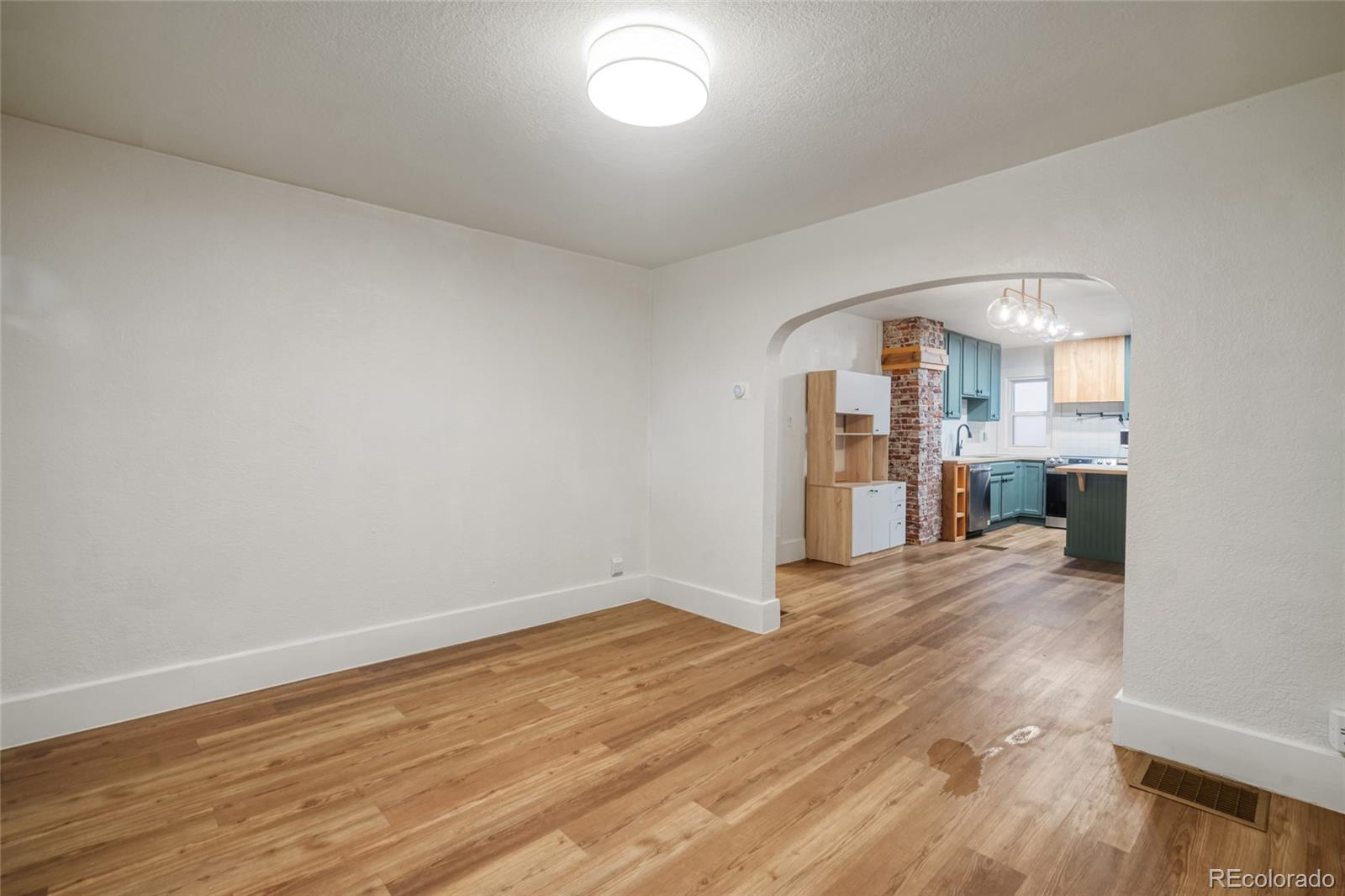 MLS Image #17 for 1560  clinton street,aurora, Colorado