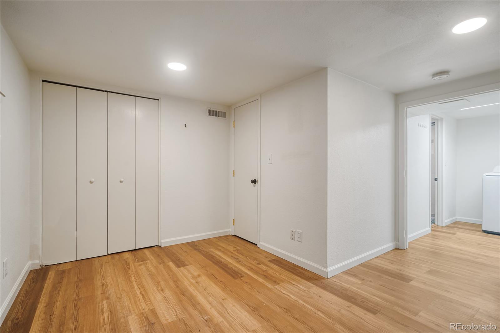 MLS Image #32 for 1560  clinton street,aurora, Colorado