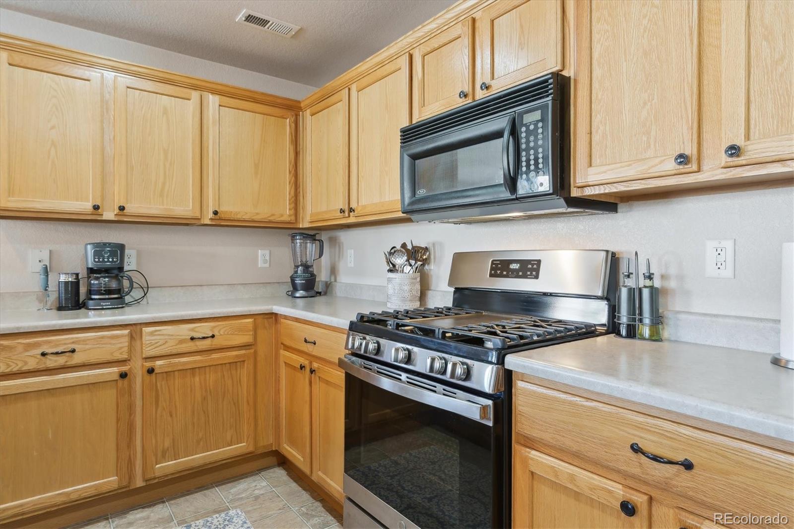 MLS Image #9 for 12832  mayfair way,englewood, Colorado