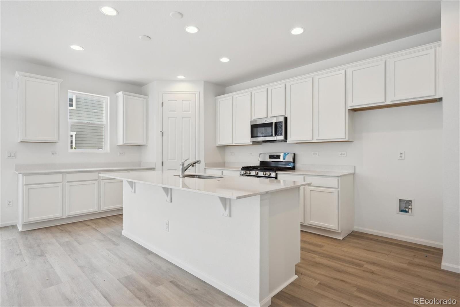MLS Image #10 for 6615 n nepal street,aurora, Colorado