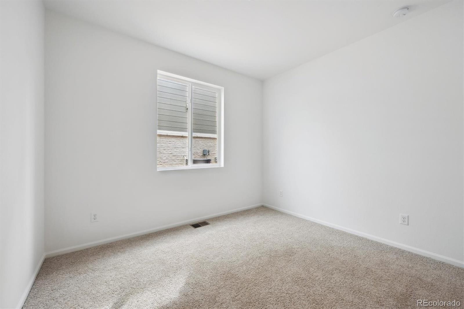 MLS Image #3 for 6615 n nepal street,aurora, Colorado