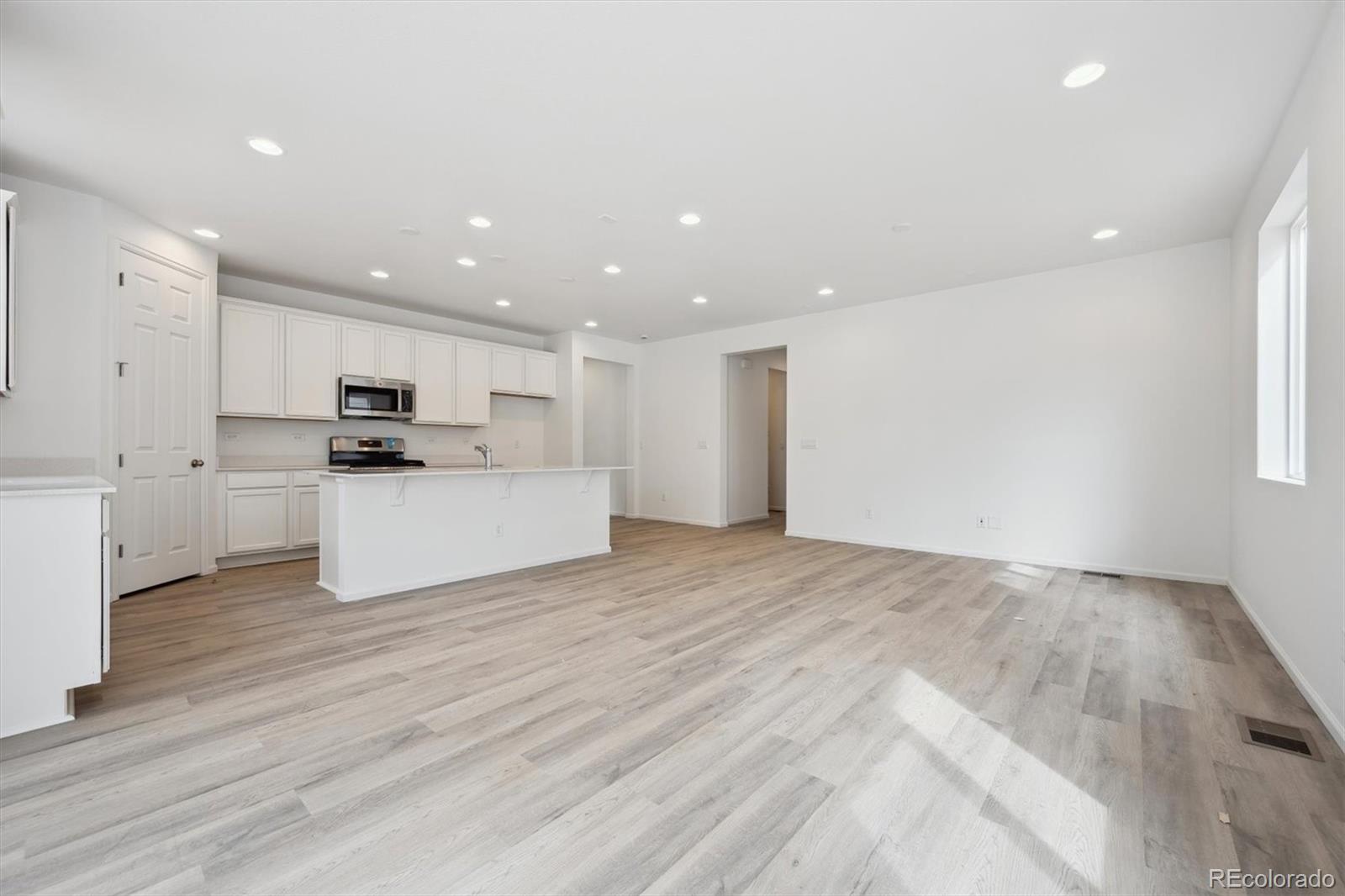 MLS Image #6 for 6615 n nepal street,aurora, Colorado
