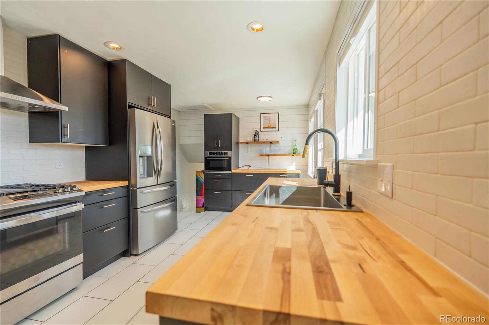 MLS Image #10 for 4328 s carr court,littleton, Colorado