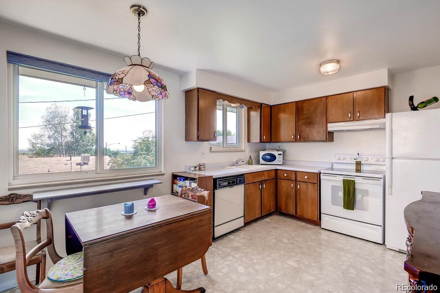 MLS Image #3 for 7106  reed circle,arvada, Colorado