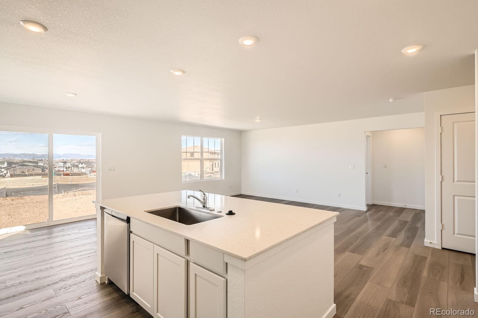 MLS Image #3 for 3911 n shawnee street,aurora, Colorado