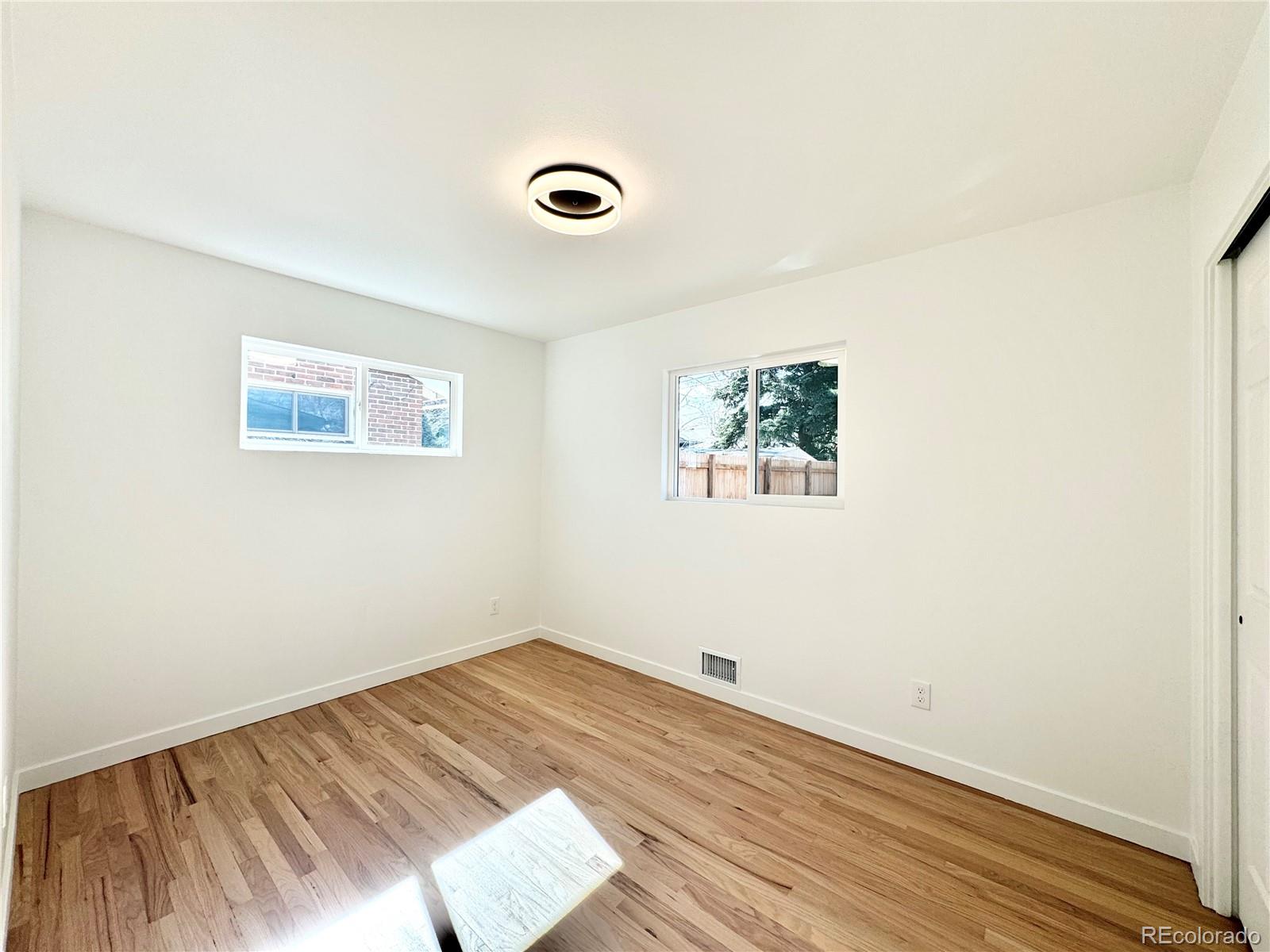 MLS Image #29 for 1559 s forest street,denver, Colorado