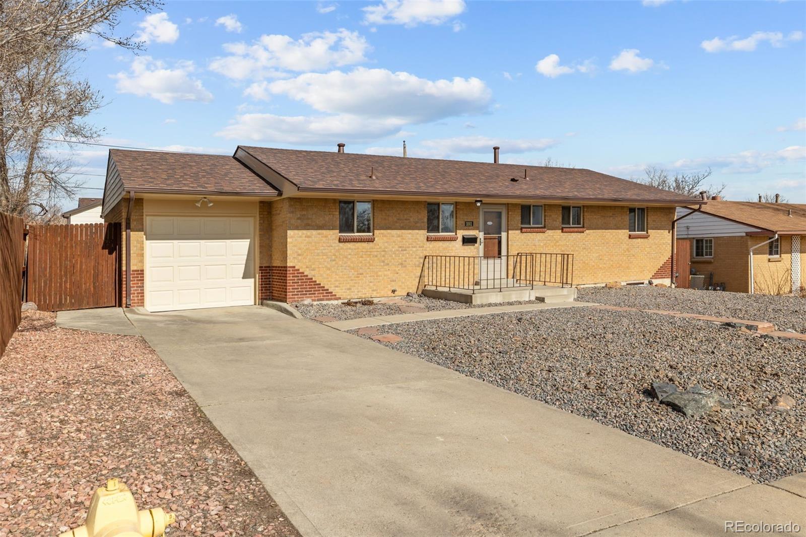 MLS Image #2 for 1001  dakin street,denver, Colorado