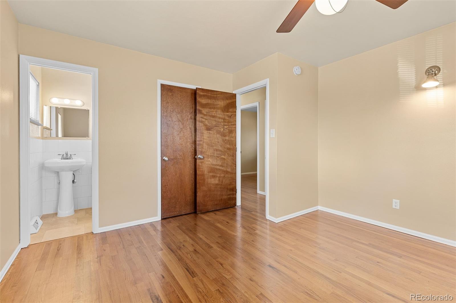 MLS Image #20 for 1001  dakin street,denver, Colorado