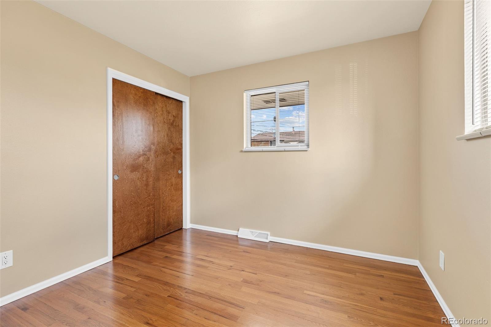 MLS Image #25 for 1001  dakin street,denver, Colorado