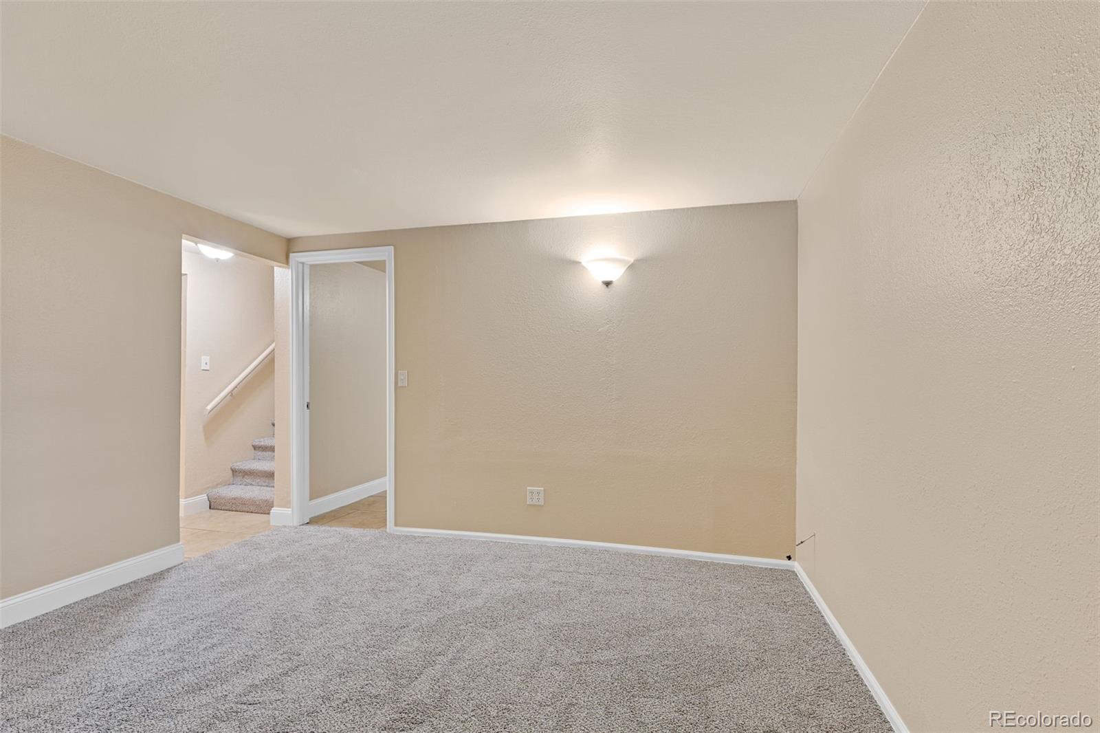 MLS Image #35 for 1001  dakin street,denver, Colorado