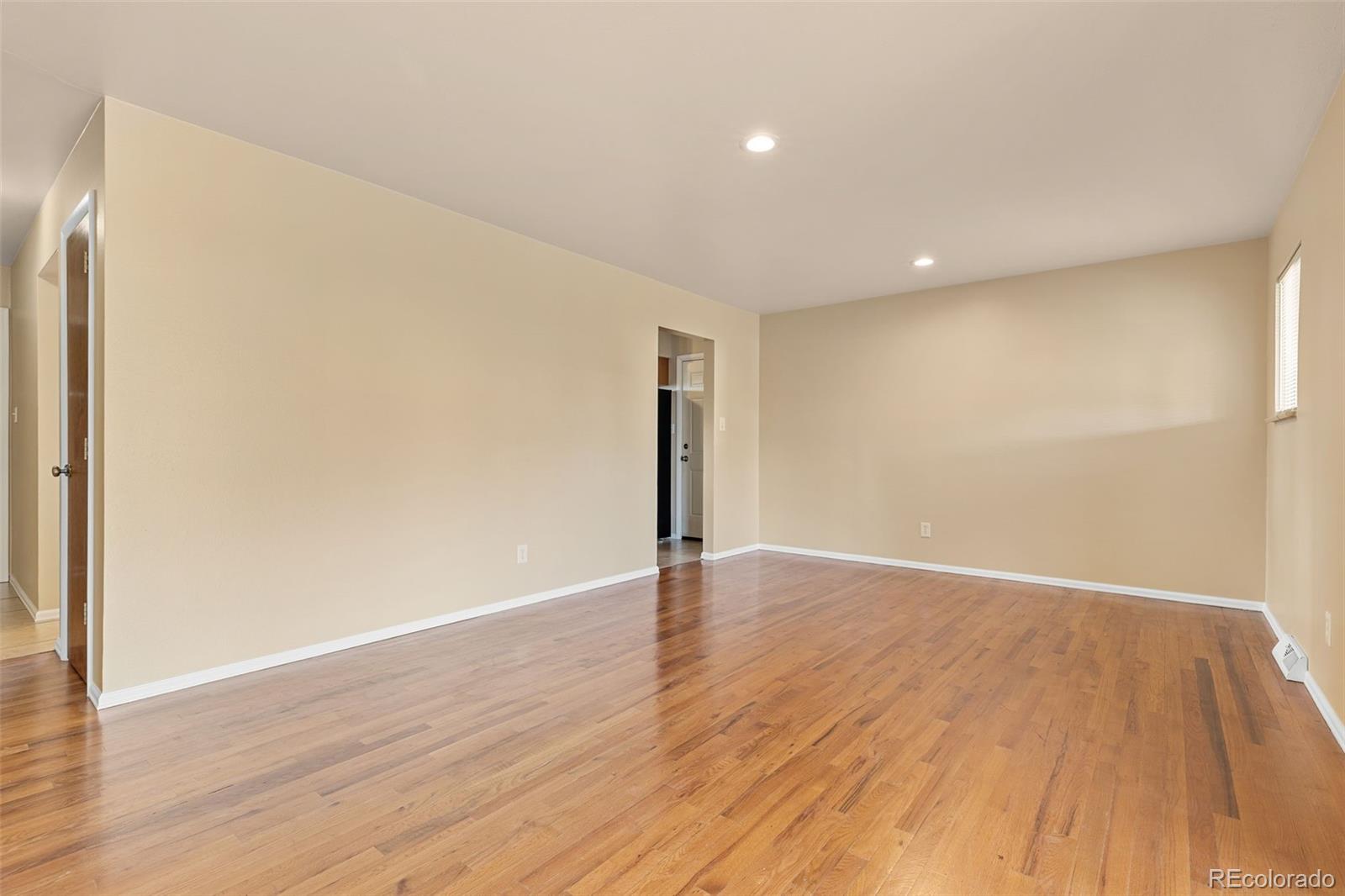 MLS Image #7 for 1001  dakin street,denver, Colorado