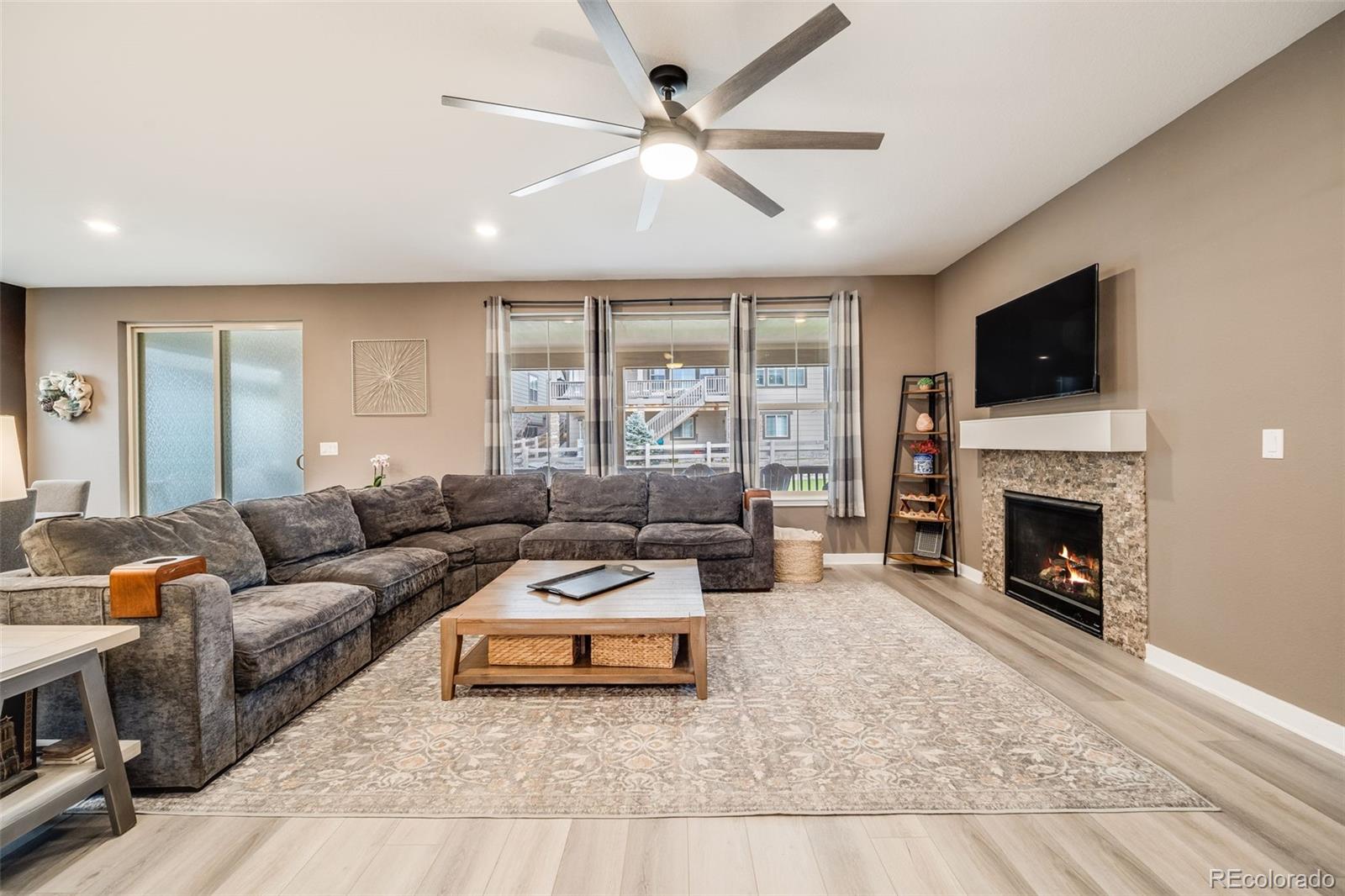 MLS Image #11 for 9742  taylor river circle,littleton, Colorado