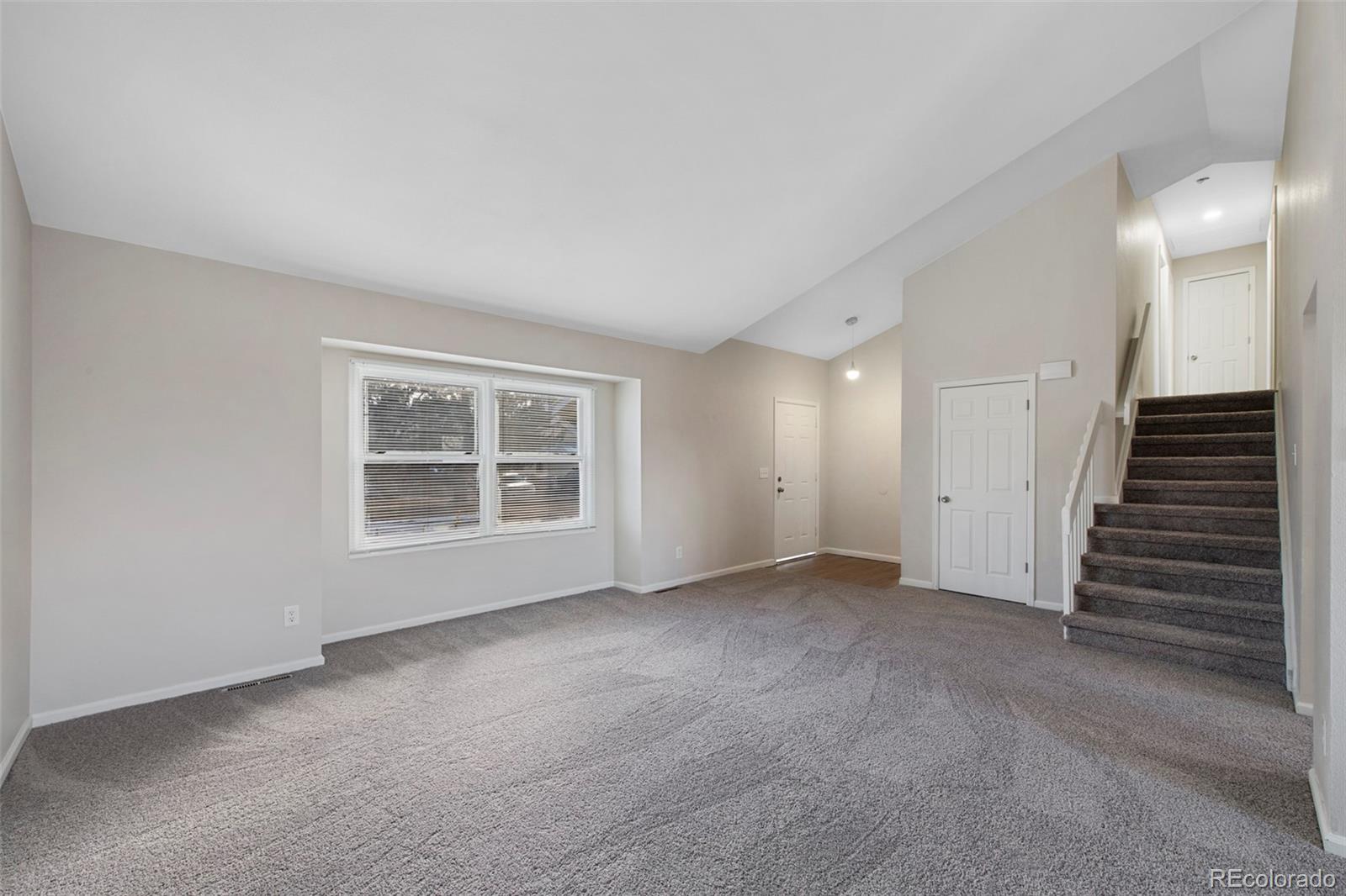 MLS Image #4 for 19697 e flora place,aurora, Colorado