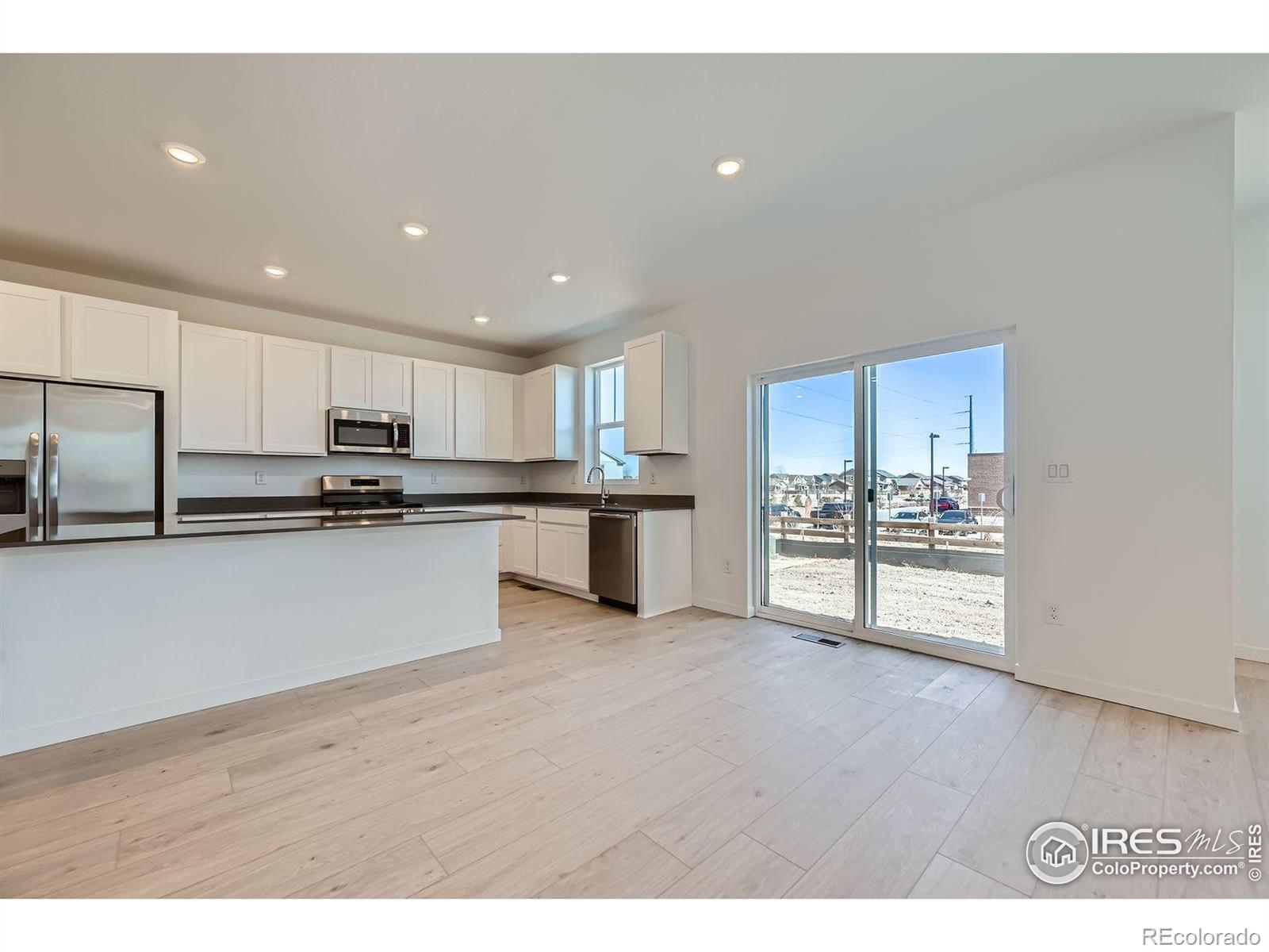 MLS Image #4 for 170  fremont court,brighton, Colorado