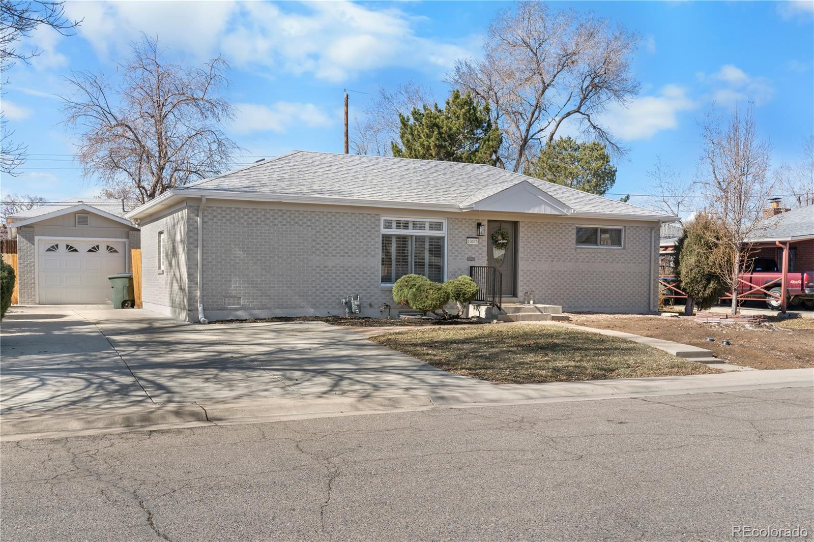MLS Image #2 for 10675  logan court,northglenn, Colorado