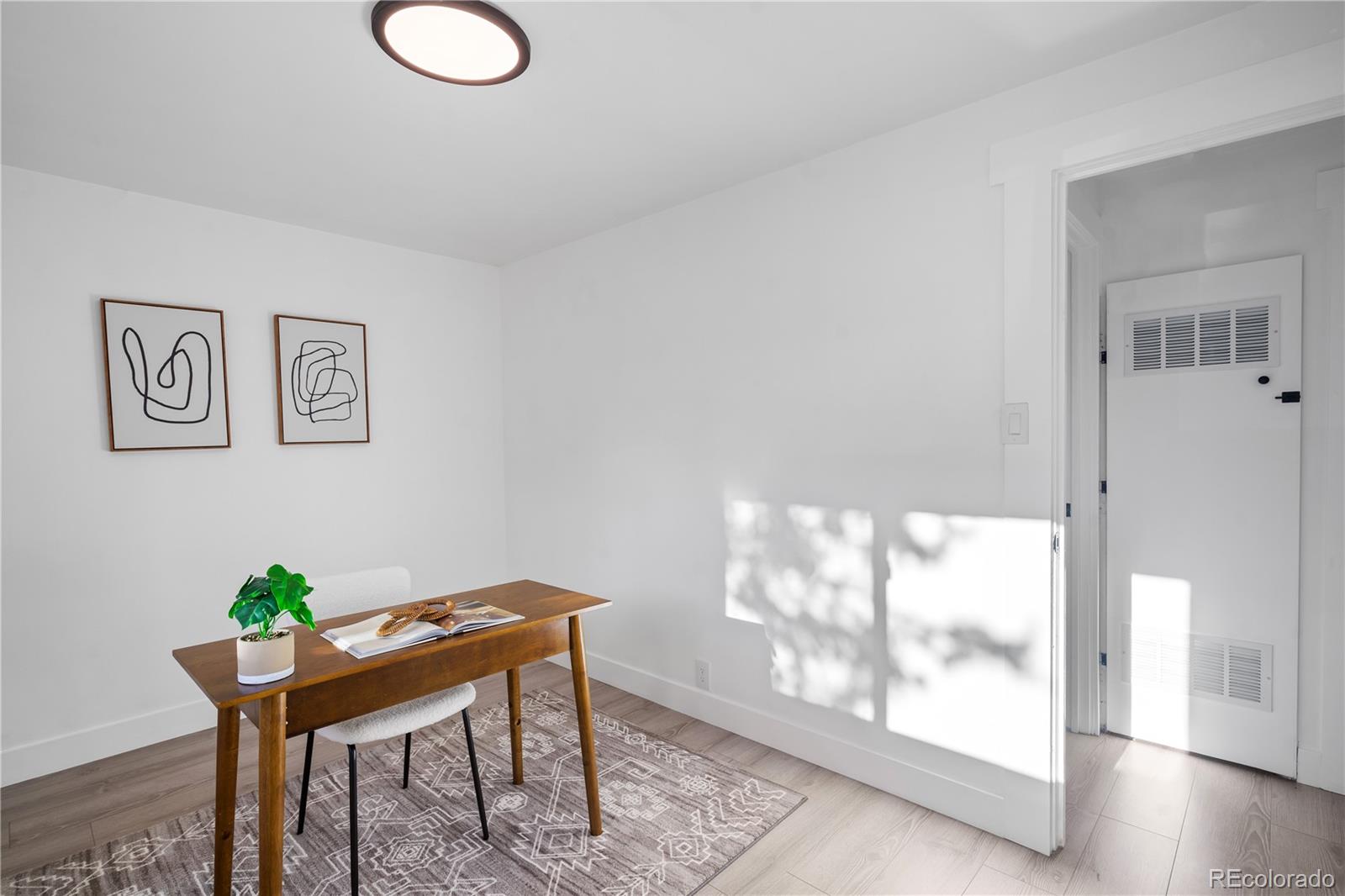 MLS Image #11 for 3980 s hazel court,englewood, Colorado