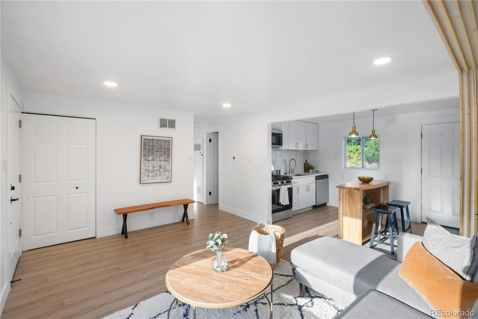 MLS Image #3 for 3980 s hazel court,englewood, Colorado