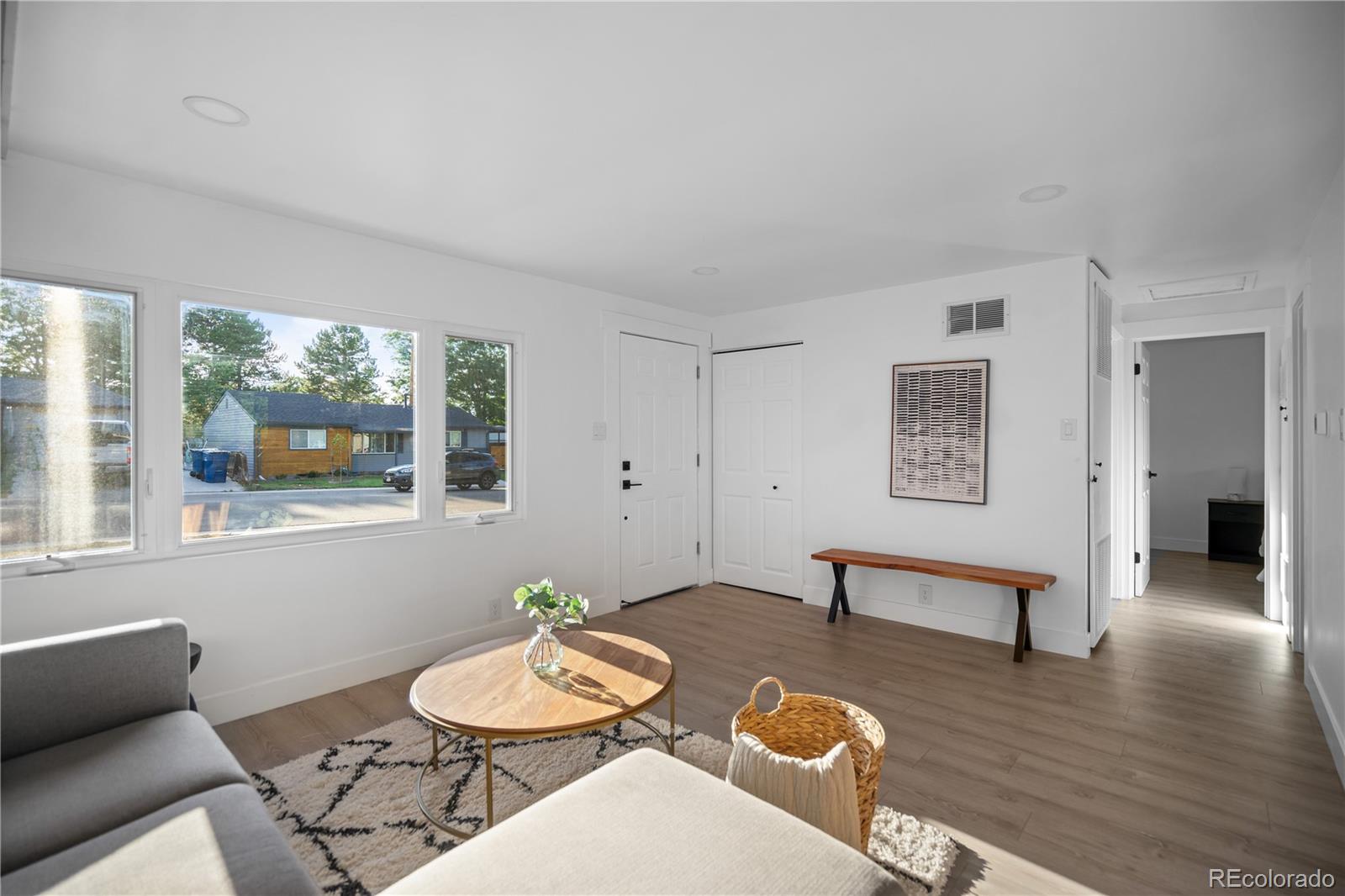 MLS Image #4 for 3980 s hazel court,englewood, Colorado