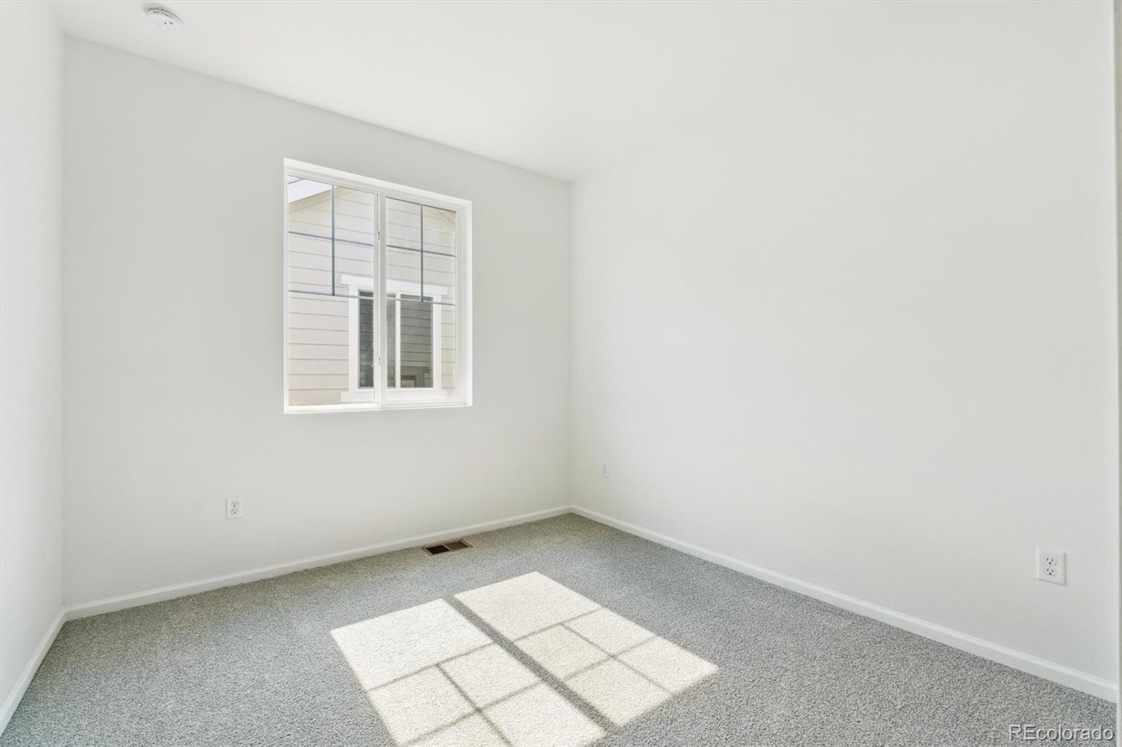 MLS Image #14 for 9742  cathay street,commerce city, Colorado