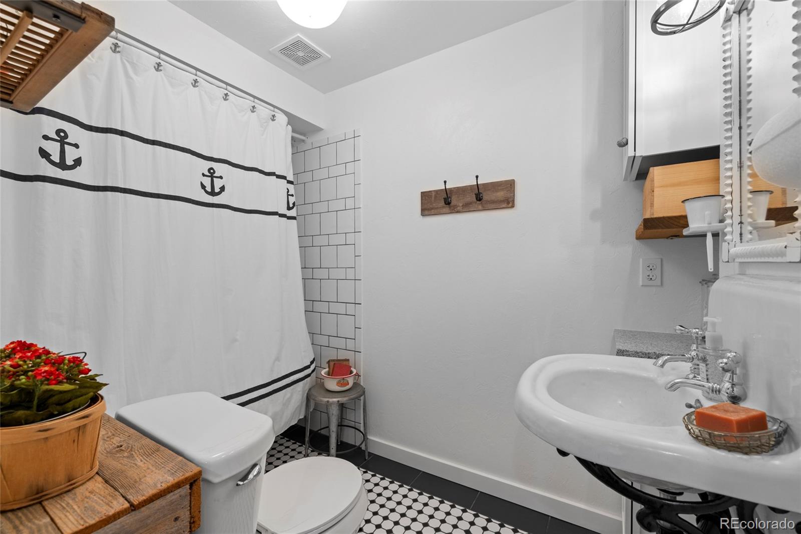MLS Image #28 for 222  kiowa road,orchard, Colorado