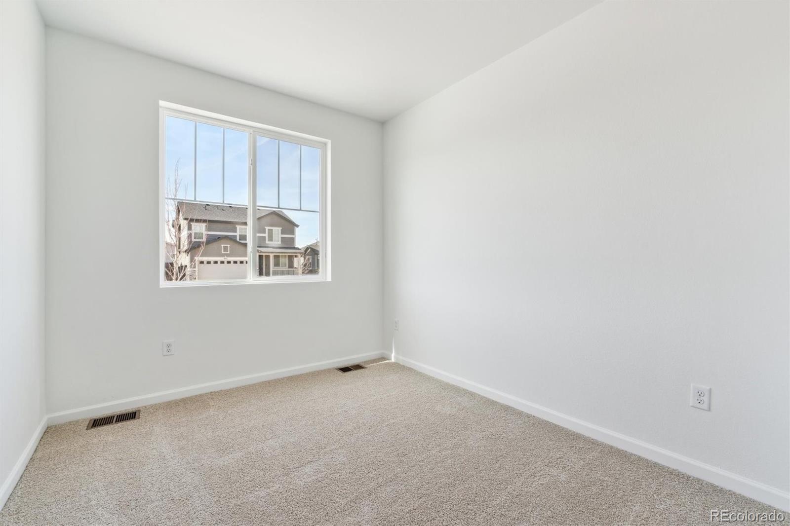 MLS Image #2 for 9712  cathay street,commerce city, Colorado