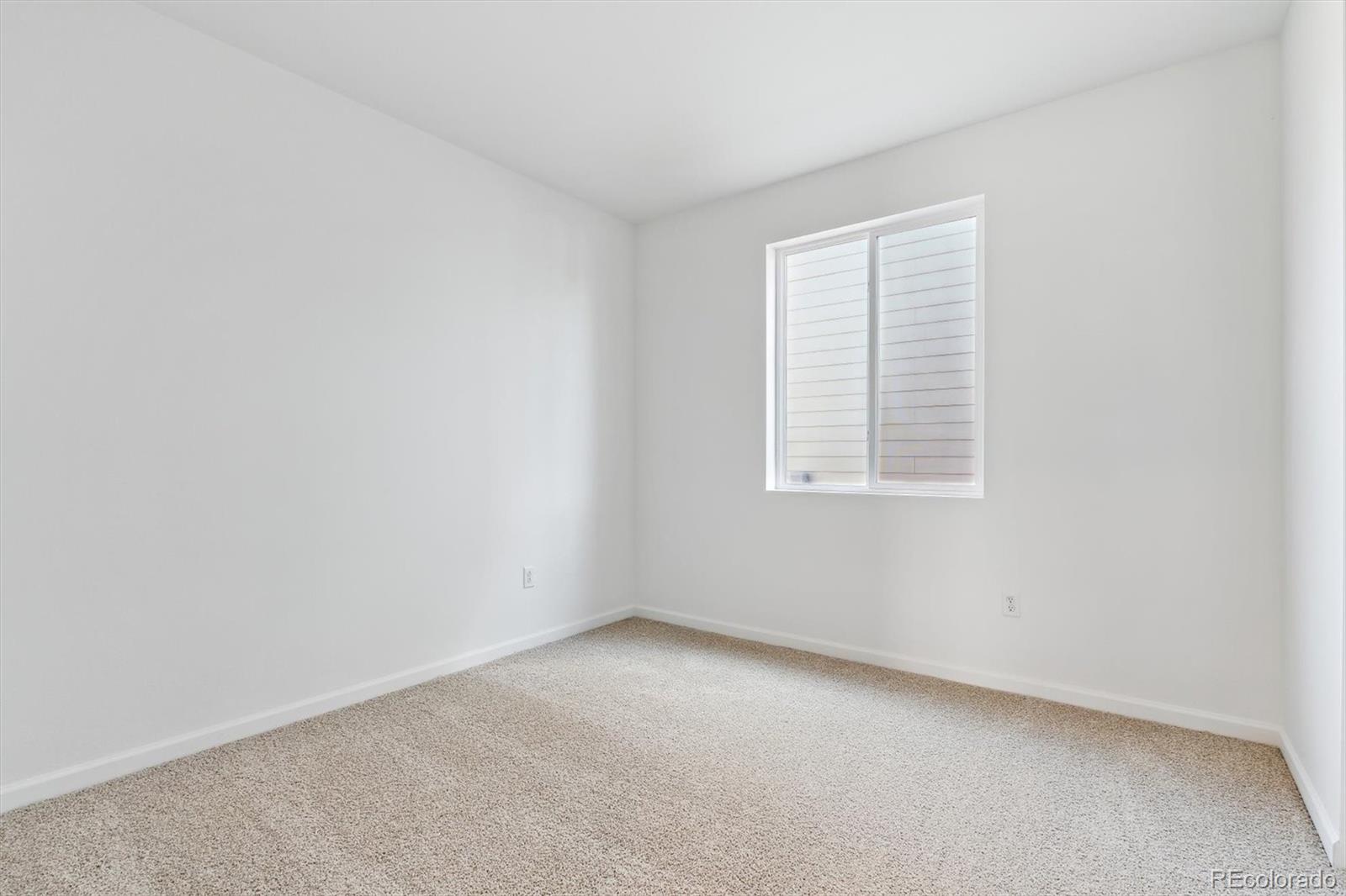 MLS Image #6 for 9712  cathay street,commerce city, Colorado