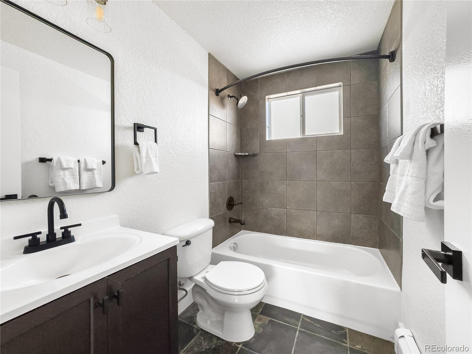 MLS Image #23 for 120 s pennsylvania street,denver, Colorado