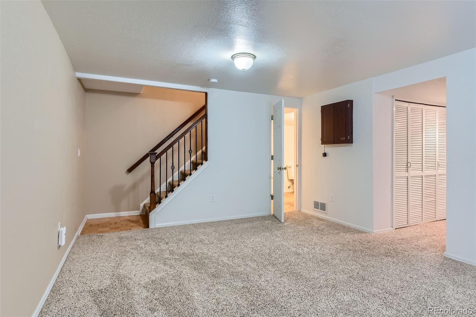 MLS Image #23 for 9830  cypress point circle,lone tree, Colorado