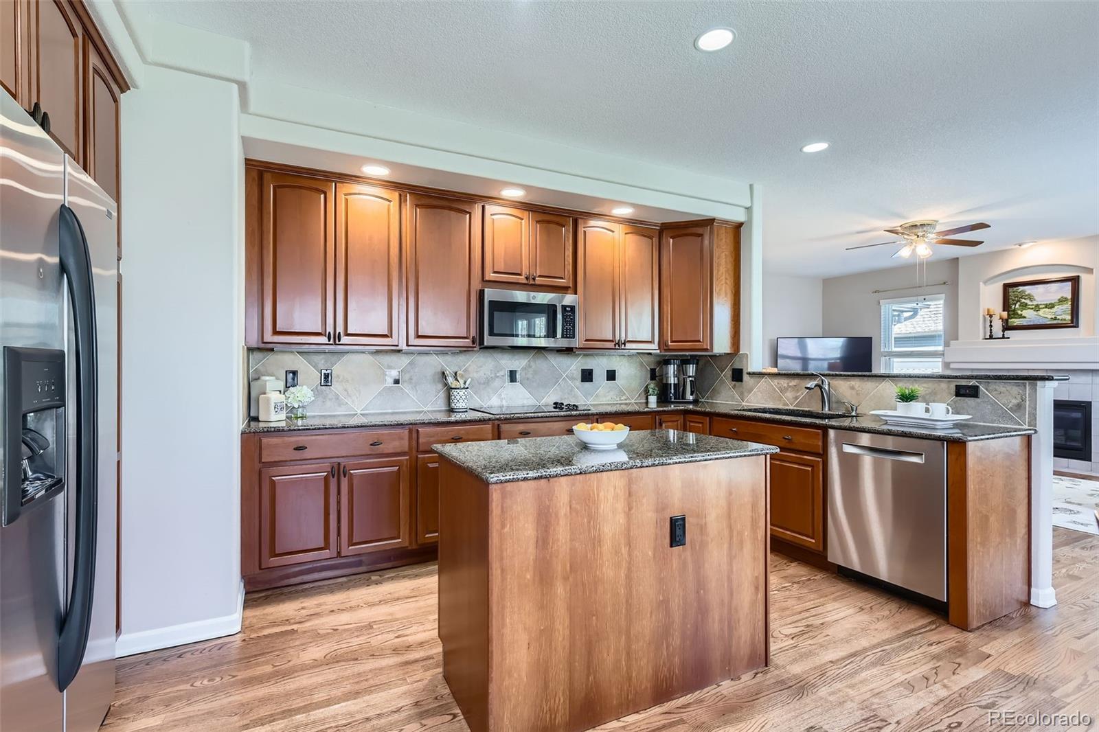 MLS Image #5 for 9830  cypress point circle,lone tree, Colorado