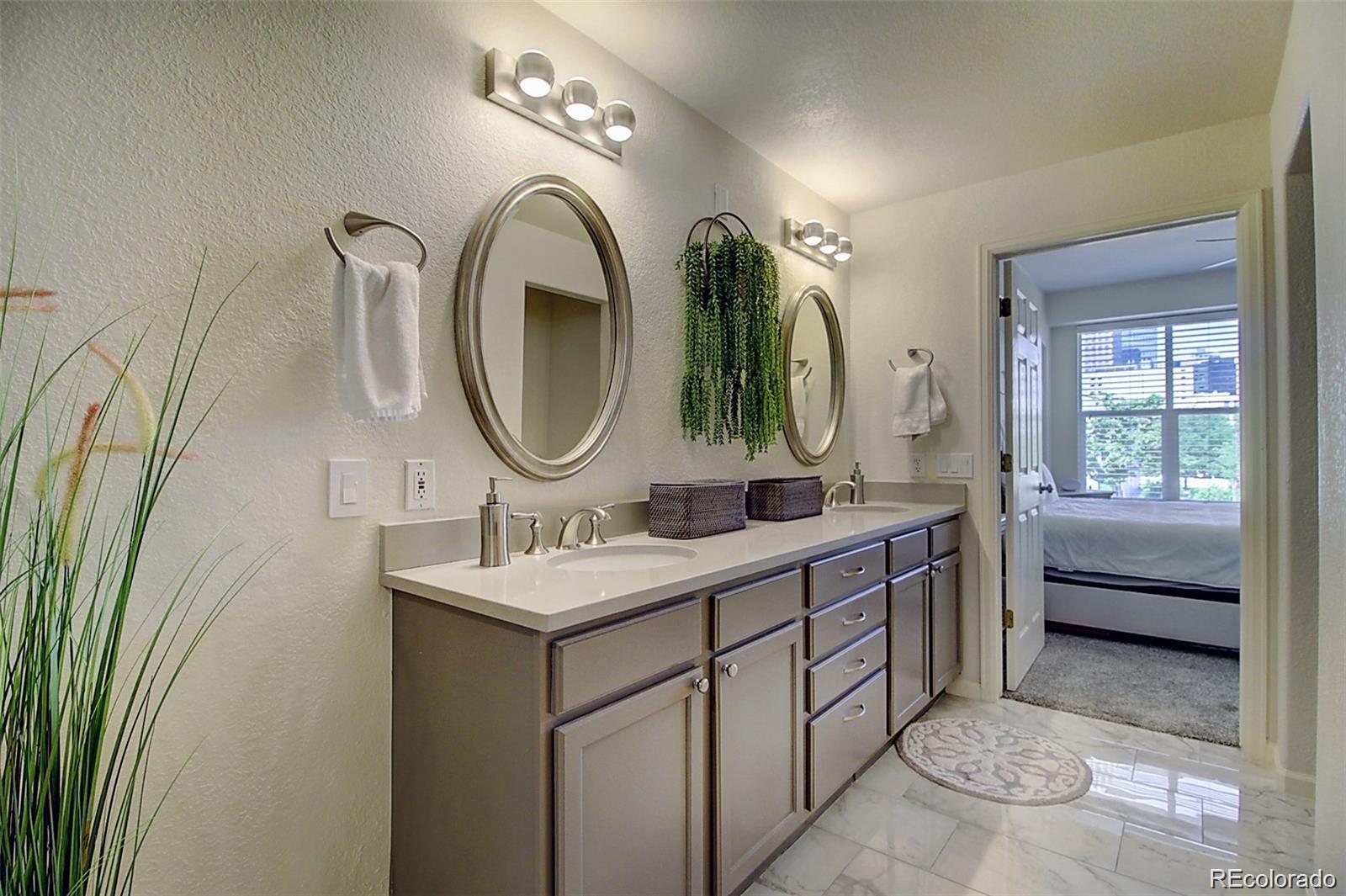 MLS Image #14 for 1727  pearl street,denver, Colorado