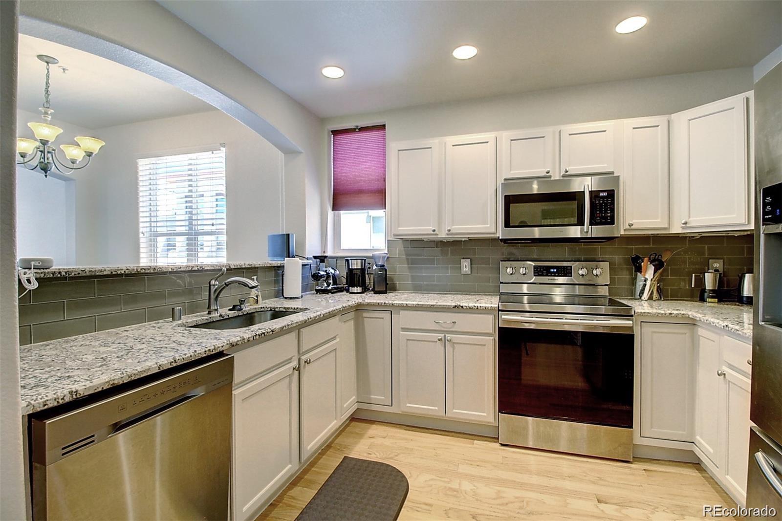 MLS Image #6 for 1727  pearl street,denver, Colorado