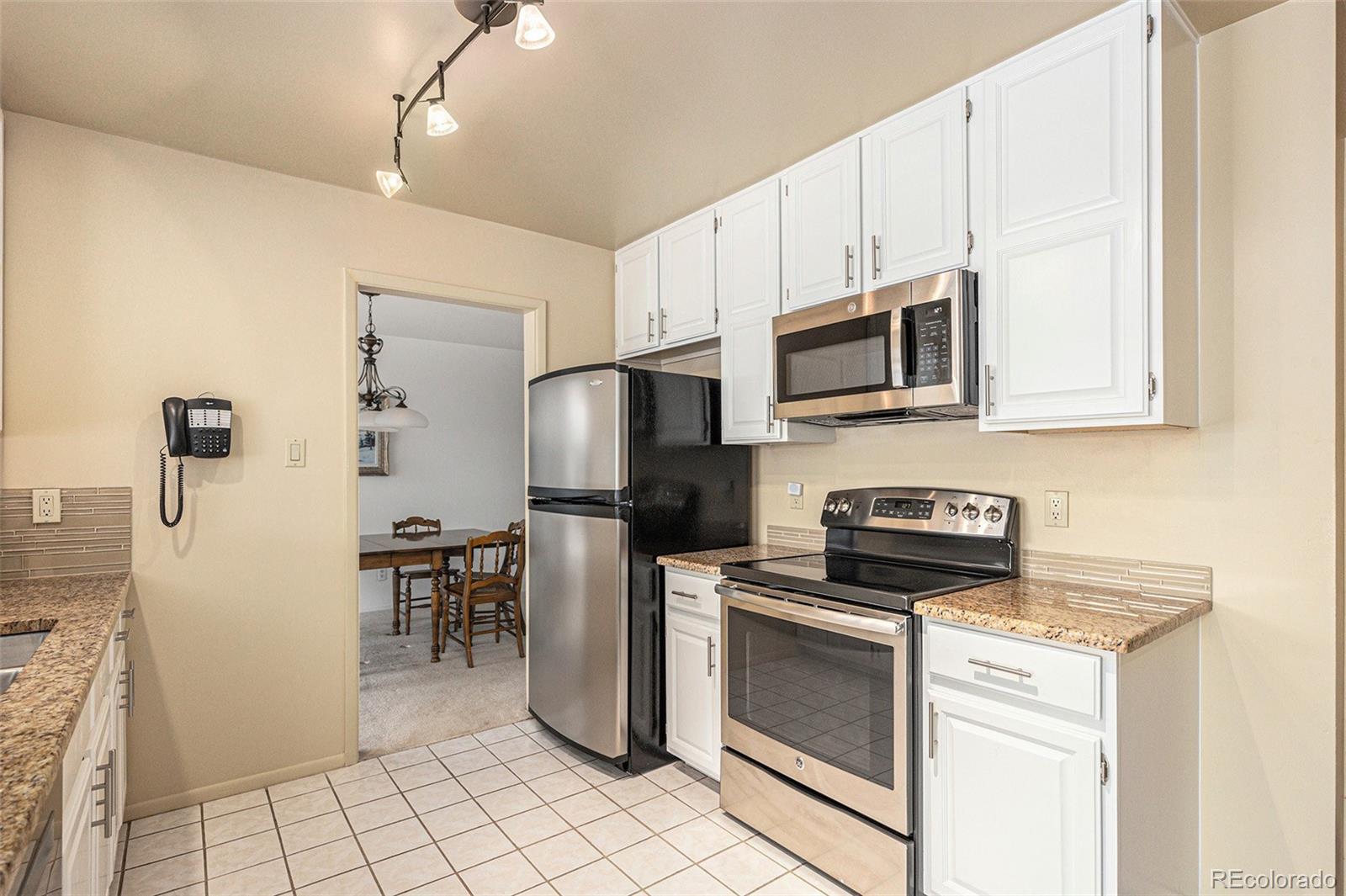 MLS Image #7 for 8094 e kenyon place,denver, Colorado