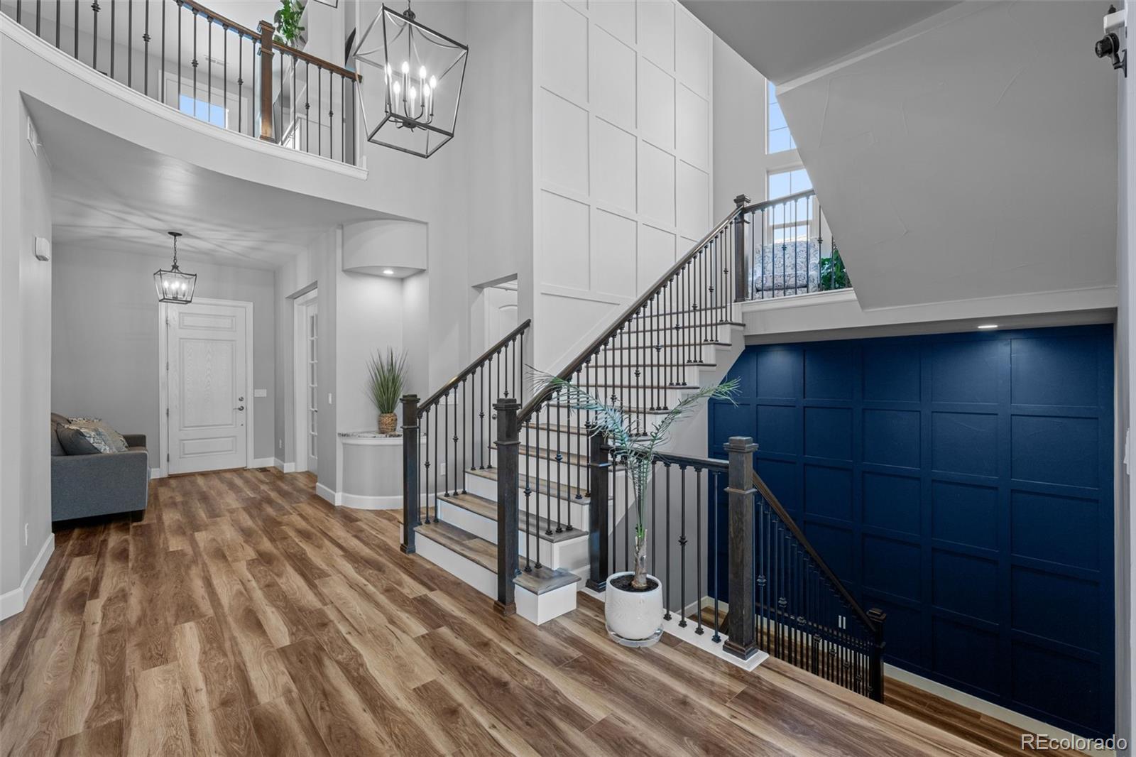 MLS Image #2 for 10624  ladera point,lone tree, Colorado