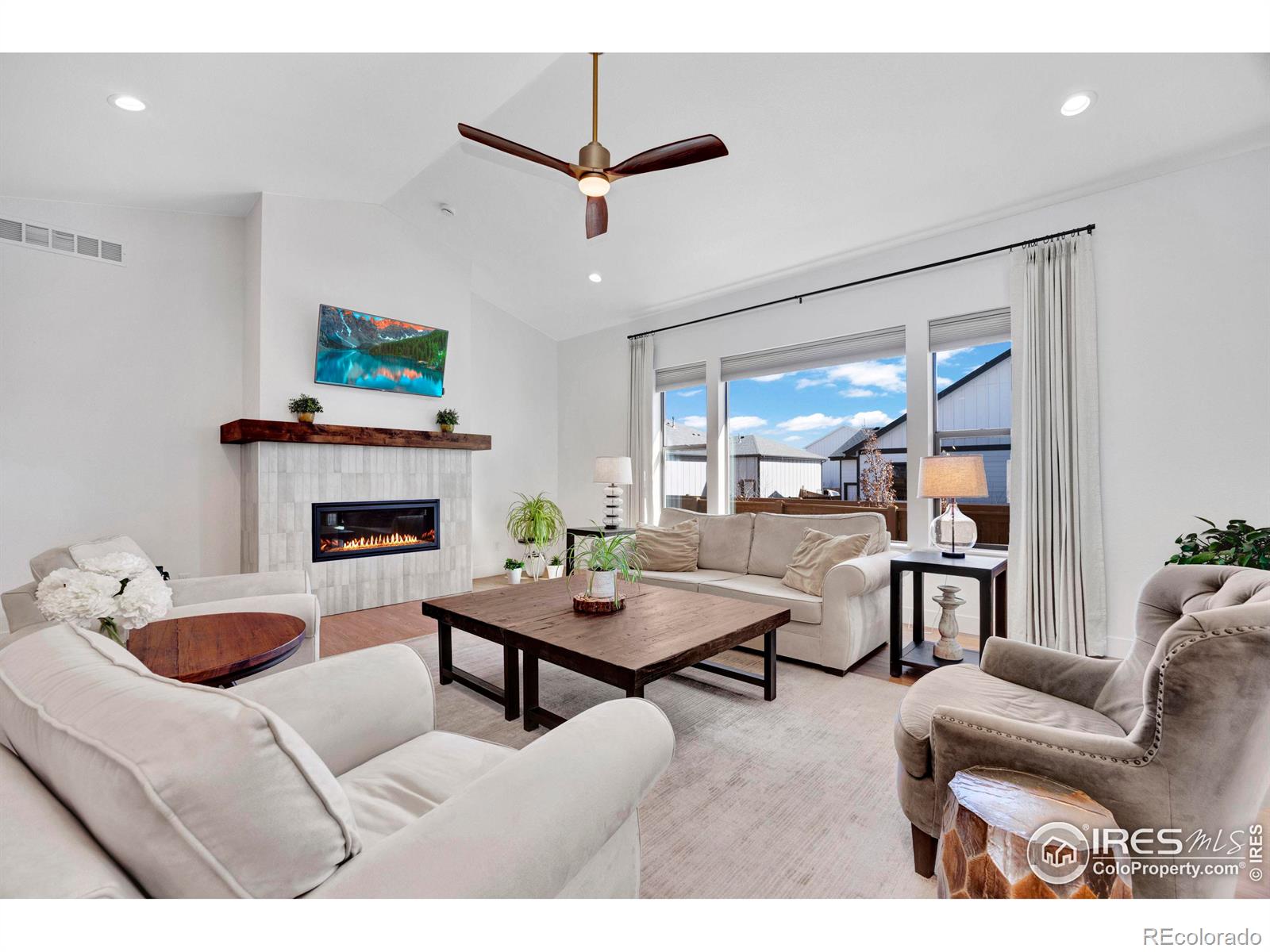 MLS Image #10 for 833  canoe birch drive,windsor, Colorado