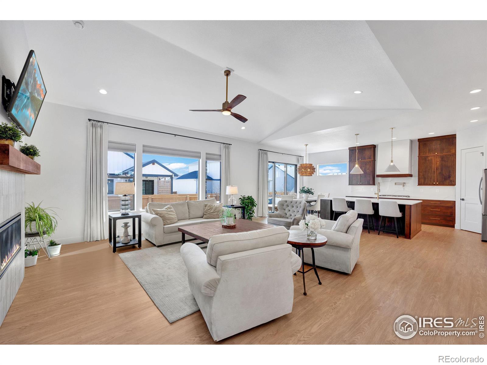 MLS Image #11 for 833  canoe birch drive,windsor, Colorado