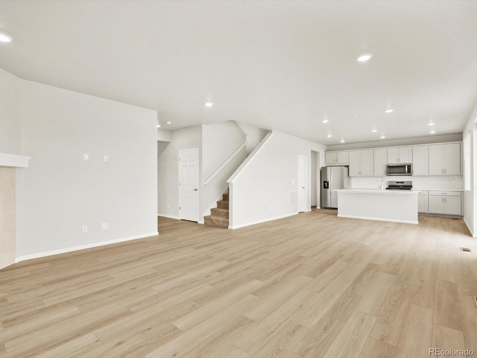 MLS Image #5 for 17120 e 90th place,commerce city, Colorado