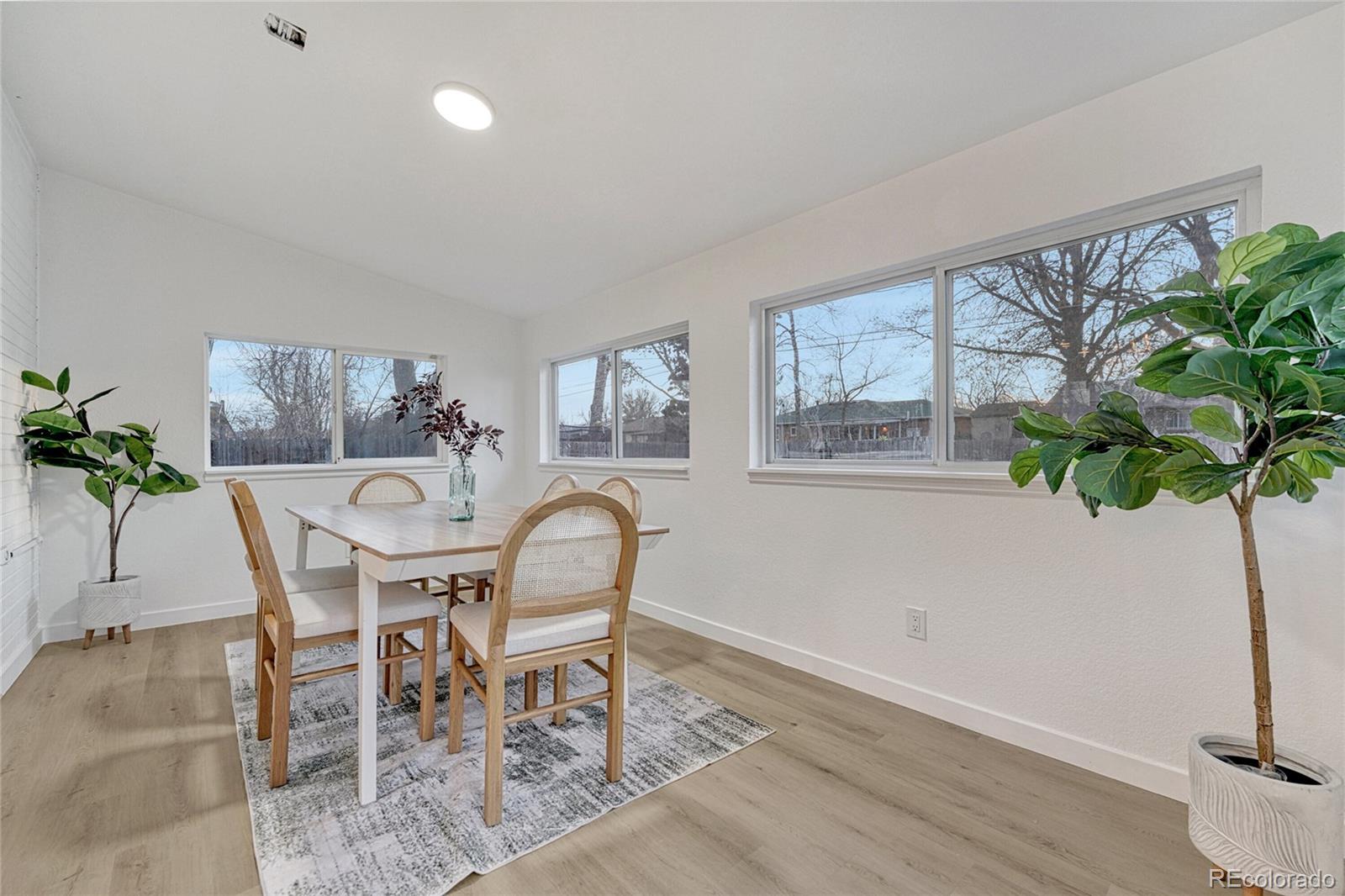 MLS Image #14 for 3243 s vrain street,denver, Colorado