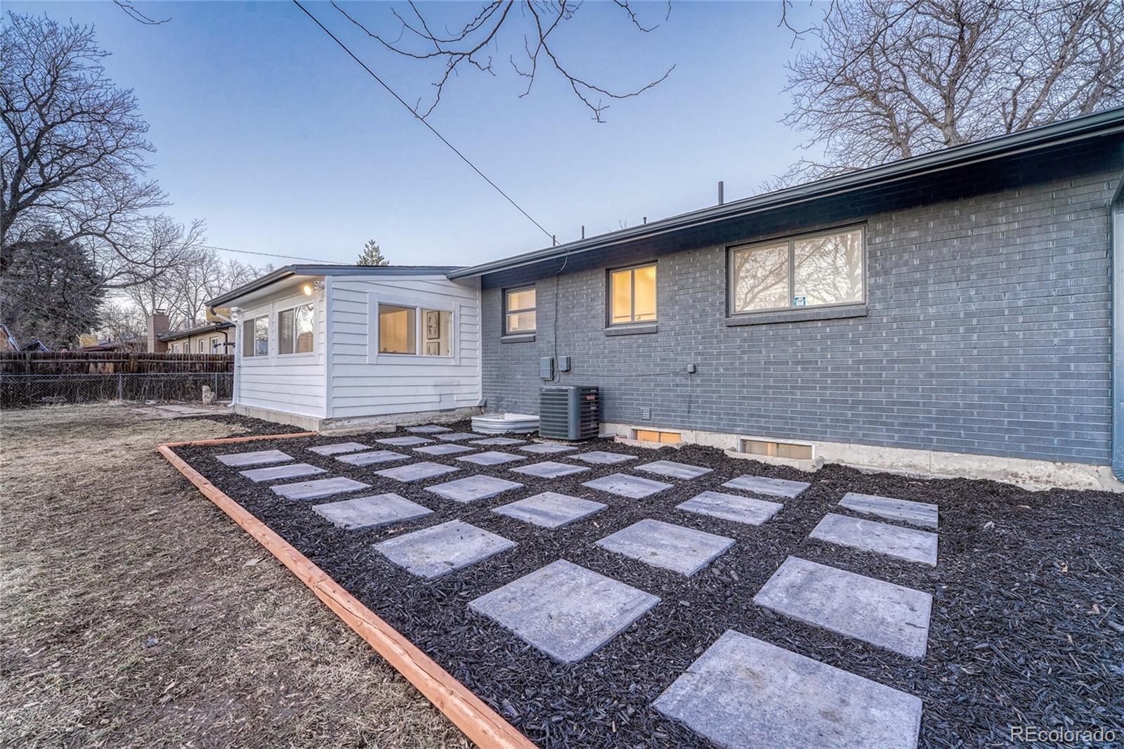 MLS Image #41 for 3243 s vrain street,denver, Colorado