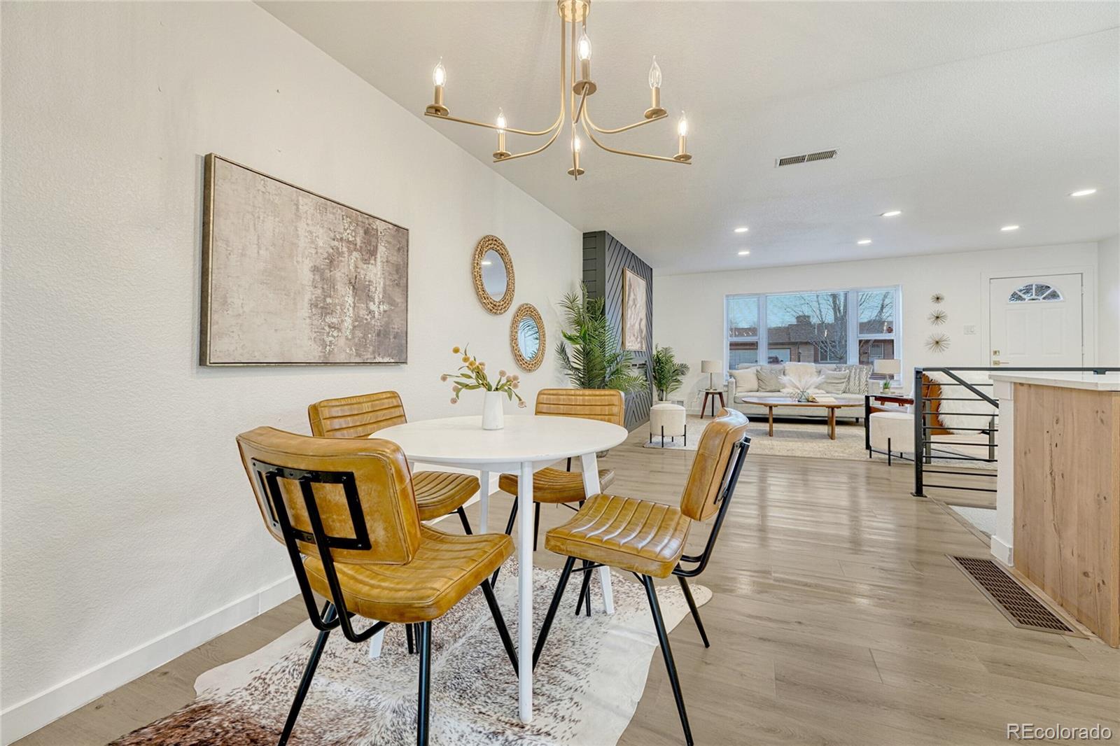 MLS Image #9 for 3243 s vrain street,denver, Colorado