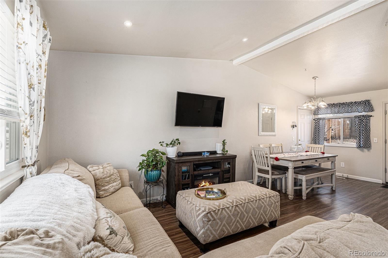 MLS Image #2 for 3953 s richfield street,aurora, Colorado