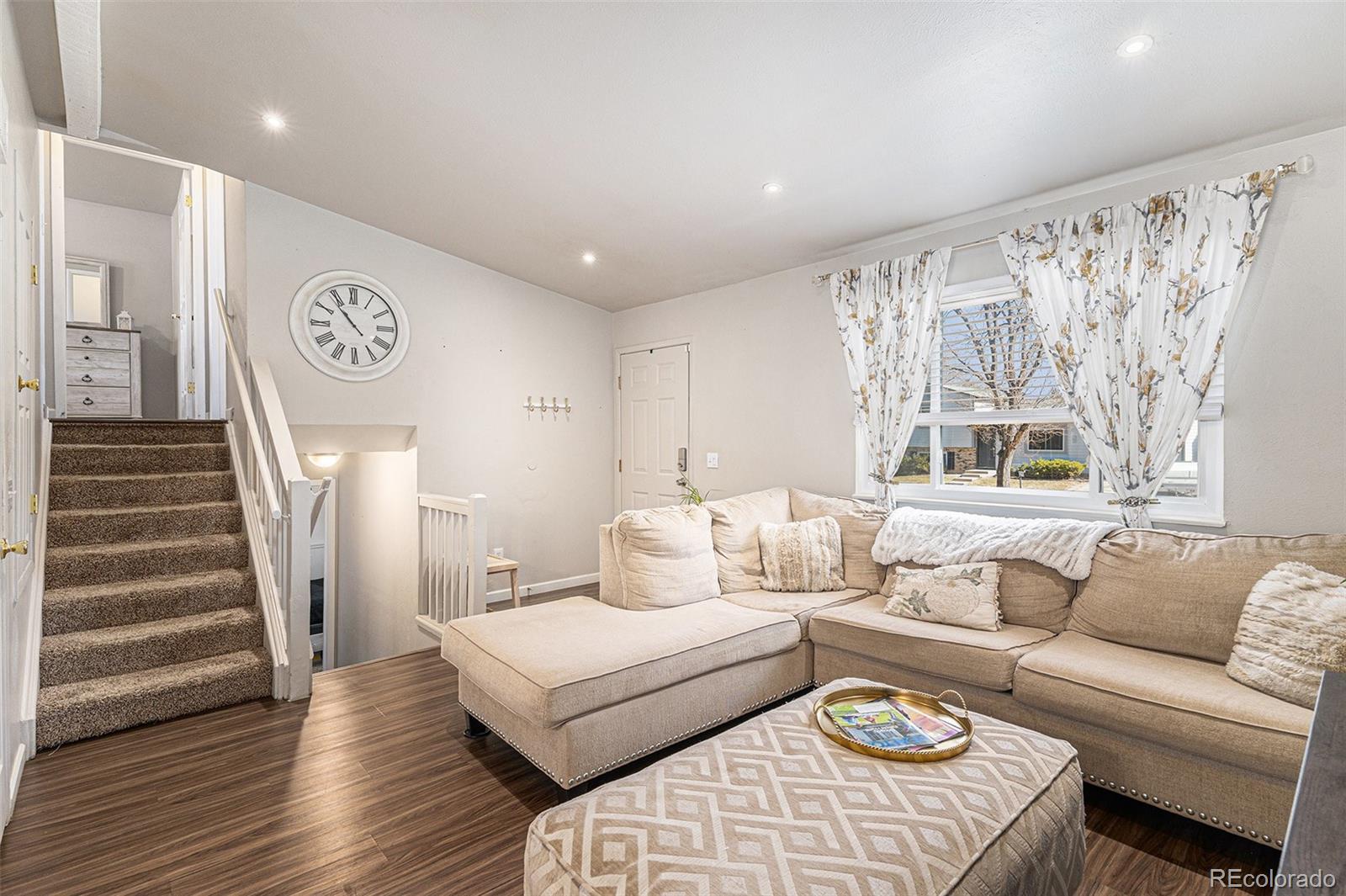 MLS Image #4 for 3953 s richfield street,aurora, Colorado